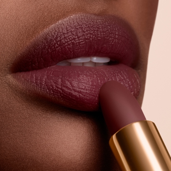 CROPlan_maky_absolu-rouge-intimatte_blushing-nudes-24_close_up_lips_460_full_size_HD - Jabe for Lancôme - Jabe  - Overview  - Anne-Marie Gardinier Photographic Agency - Paris